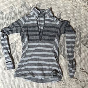 Lululemon Hooded Define Jacket size 2